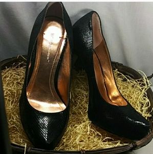 BCBG Black Snake Skin Pumps